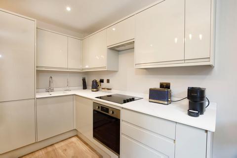 Crescent Court, The Crescent, Off... Studio for sale