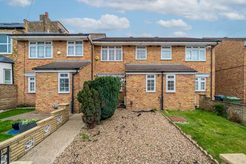 Buckleigh Road, London SW16 4 bed terraced house for sale