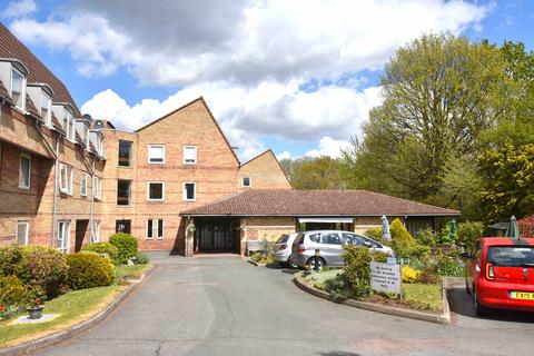 Homewillow Close, London N21 2 bed apartment for sale