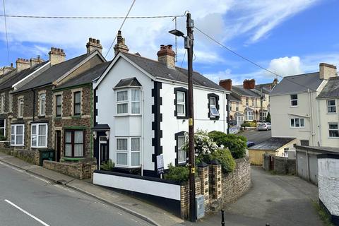 Chudleigh Terrace, Bideford 2 bed end of terrace house for sale