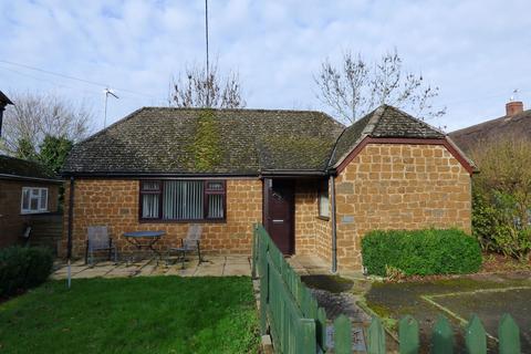 Langdon Lane, Radway, Warwick, CV35 0UQ 1 bed detached bungalow for sale