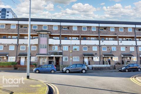 Rodney Close, Birmingham 2 bed flat for sale