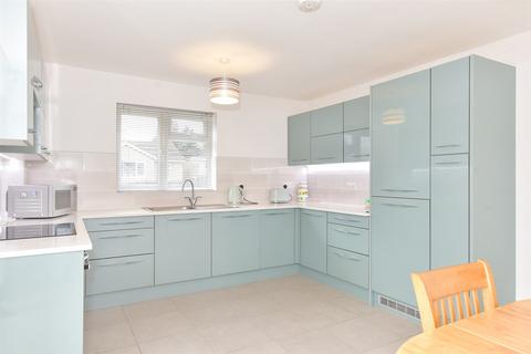 Arun Vale, Coldwaltham, West Sussex 3 bed detached bungalow for sale