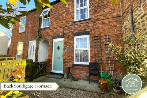 Back Southgate, Hornsea 2 bed house for sale