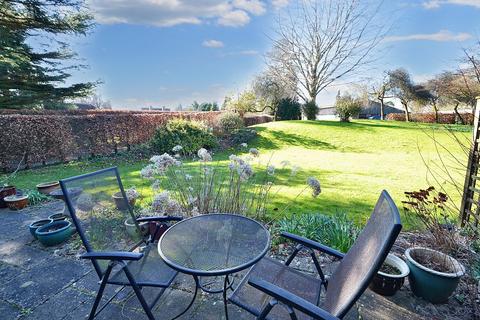 2 bedroom semi-detached bungalow for sale