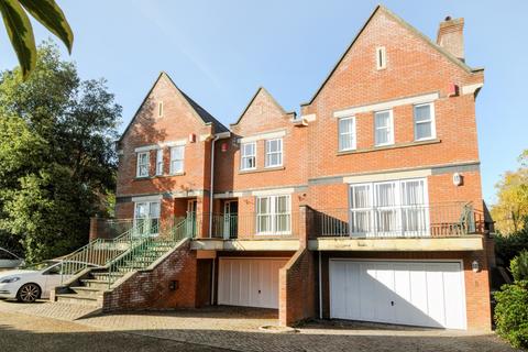 Virginia Water 4 bed property for sale