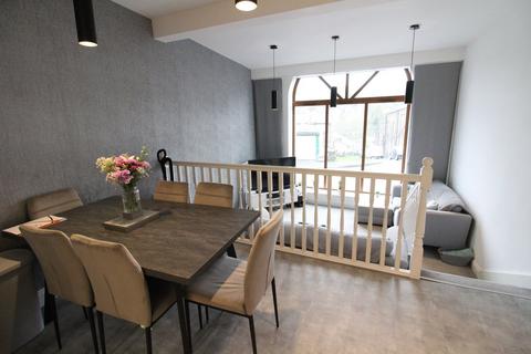 Prince Street, Haworth, Keighley, BD22 3 bed apartment for sale