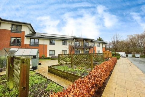 Abbots Wood, Chester, Cheshire, CH2 1 bed retirement property for sale