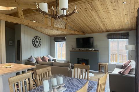 Finlake Resort & Spa, Chudleigh TQ13 4 bed holiday lodge for sale