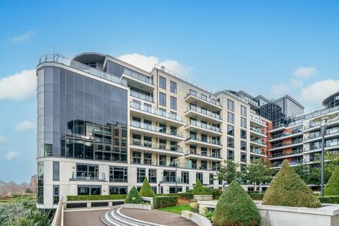 Dolphin House, Imperial Wharf. 2 bed flat for sale