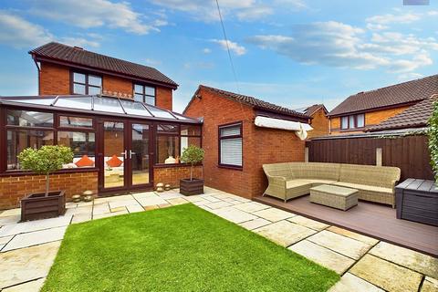 Belverdale Gardens, Blackpool, FY4 4 bed detached house for sale