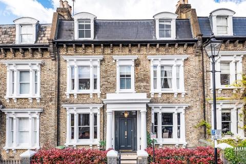 Quentin Road, London 4 bed terraced house for sale