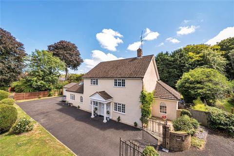 6 bedroom detached house for sale