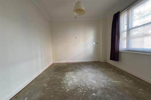 St. Radigund's Street, Canterbury, Kent 1 bed ground floor flat for sale