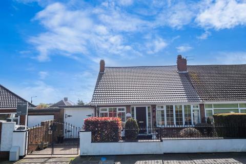 2 bedroom semi-detached bungalow for sale