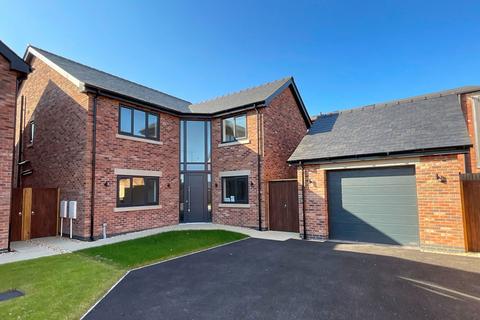 Church Road, Preston PR4 5 bed detached house for sale