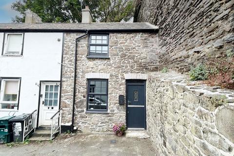 2 bedroom cottage for sale