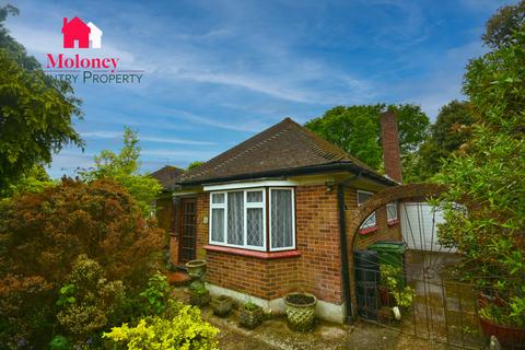 St.Leonards on Seas, East Sussex TN38 3 bed detached bungalow for sale