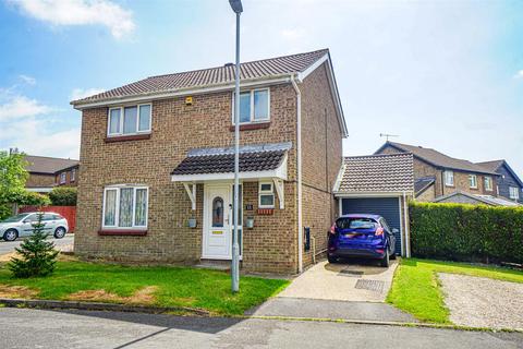 De Chardin Drive, Hastings 4 bed detached house for sale