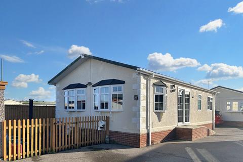 Sea Lane, Ingoldmells, PE25 2 bed park home for sale