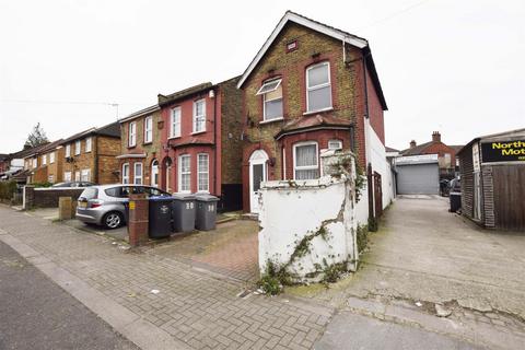 Pembroke Road, Wembley, Middlesex 3 bed detached house for sale