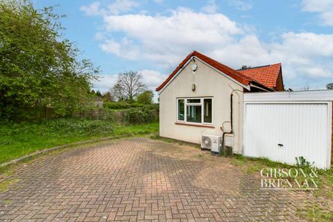 Mountnessing Road, Billericay, CM12 3 bed chalet for sale