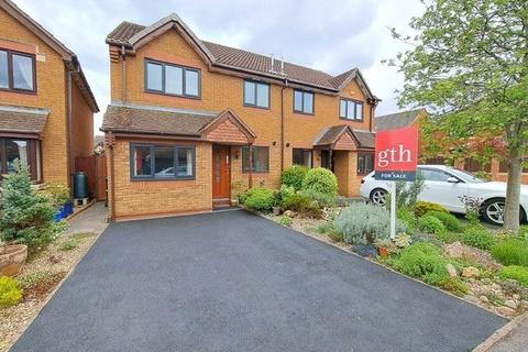 3 bed semi-detached house