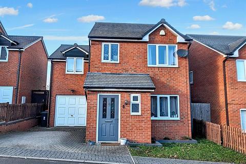 Grimstock Avenue, Coleshill, Birmingham 3 bed detached house for sale