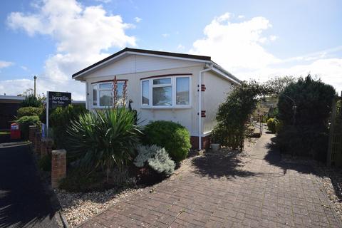 Ingoldmells PE25 2 bed park home for sale