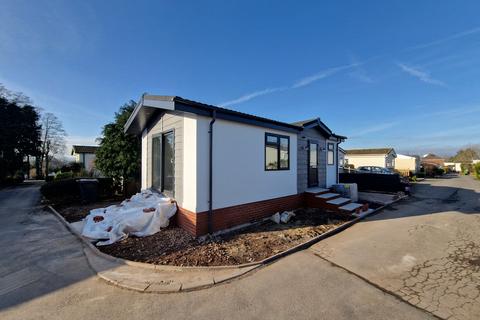 Ringswell Park, Exeter EX2 1 bed park home for sale