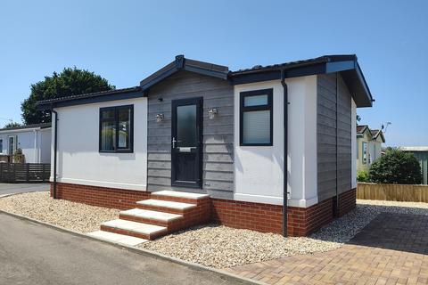 Ringswell Park, Exeter EX2 1 bed park home for sale