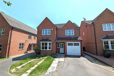 Chatsworth Road, Corby NN18 4 bed detached house for sale