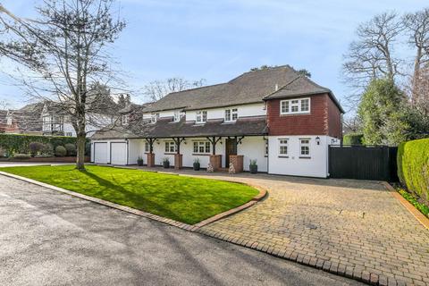 7 bedroom detached house for sale