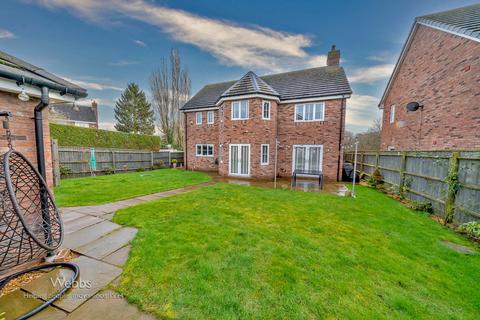 5 bedroom detached house for sale