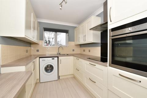 Reigate Hill, Reigate, Surrey 2 bed flat for sale