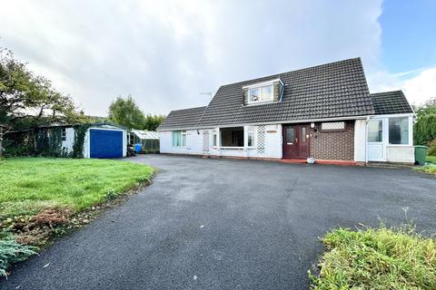 4 bedroom detached bungalow for sale