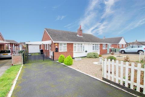 1 bedroom semi-detached bungalow for sale