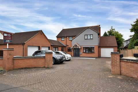 Main Street, North Muskham, Newark 4 bed detached house for sale