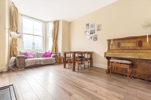 Hannington Road, Clapham 1 bed flat for sale