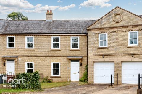 4 bedroom terraced house for sale