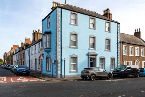 6 bedroom terraced house for sale
