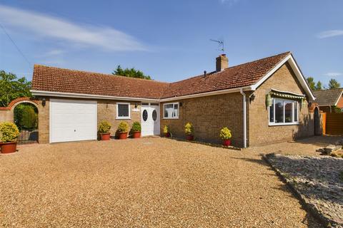 The Street, King's Lynn PE33 3 bed detached bungalow for sale