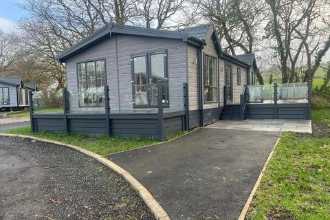 Holywell, Flintshire, CH8 2 bed park home for sale