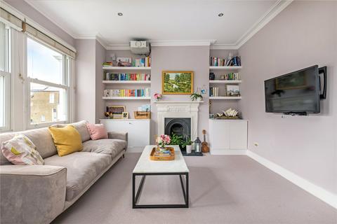Salcott Road, SW11 3 bed apartment for sale