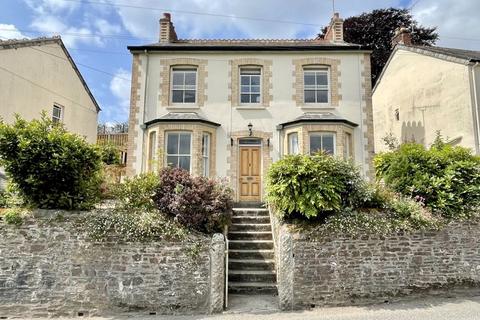 Tanhouse Road, Lostwithiel PL22 3 bed detached house for sale