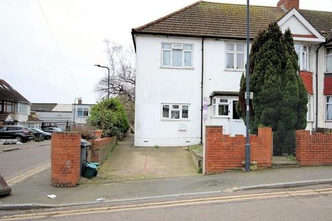 WOODSIDE AVENUE, WEMBLEY, MIDDLESEX... 5 bed end of terrace house for sale