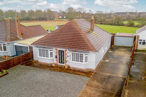 Burgh Road, Skegness, Lincolnshire, PE25 3 bed detached bungalow for sale