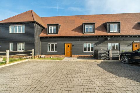 Old Knowle Square, Farnham, GU9 3 bed terraced house for sale