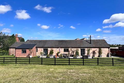 3 bedroom barn conversion for sale