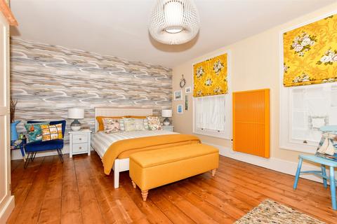 Canterbury Road, Whitstable, Kent 3 bed semi